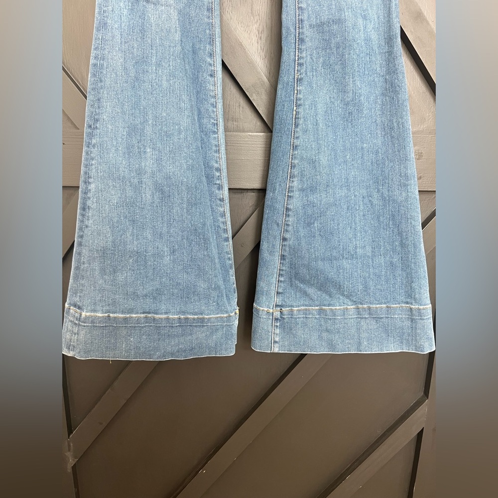 Veronica Beard Sheridan High Rise Bell Bottom Jeans, Size 25 - Picture 8 of 10